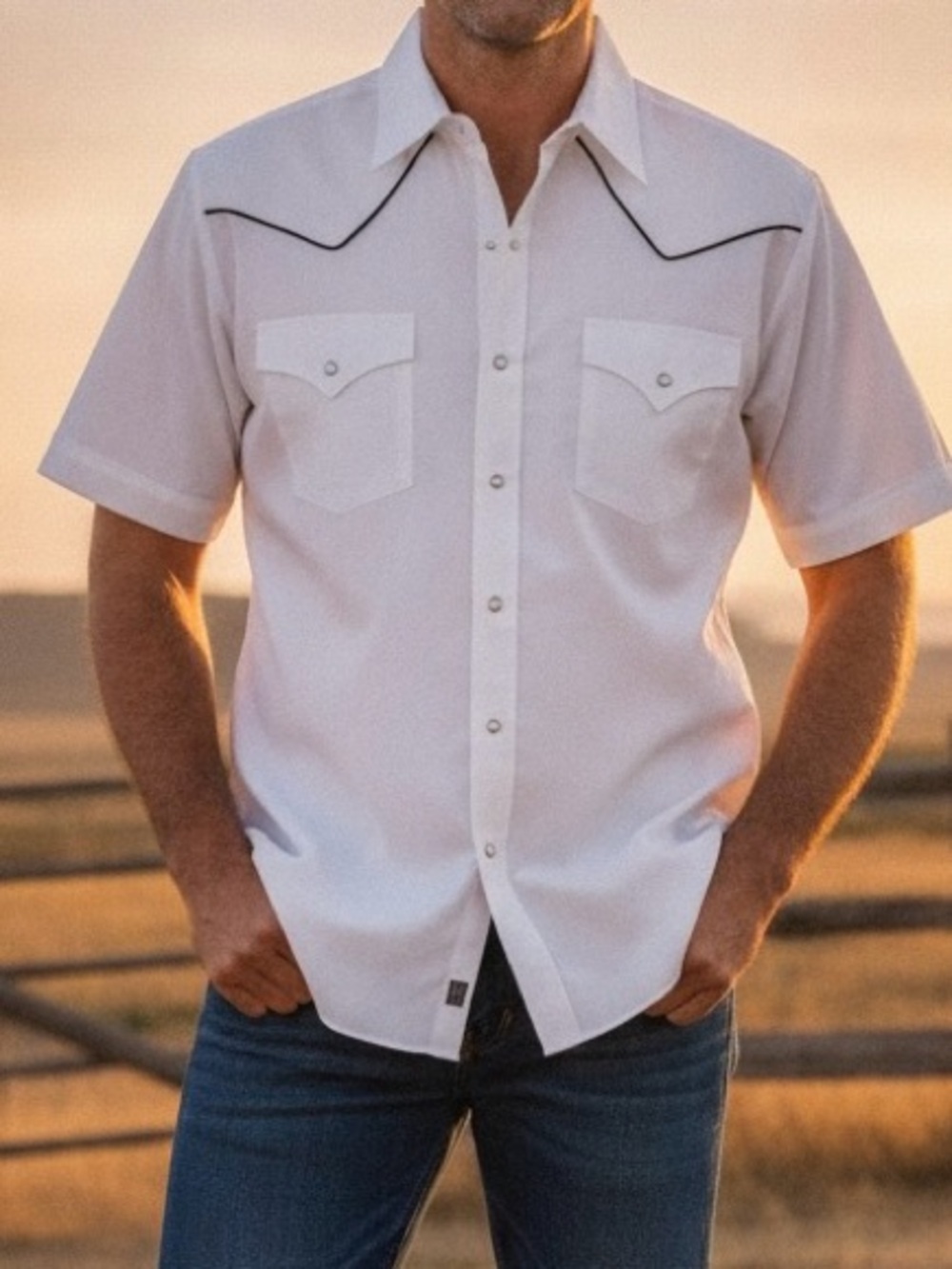 NWT Ely Cattleman Classic White Short-Sleeve Western Shirt with Black Piping Lrg